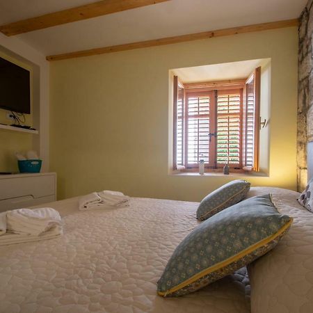 Apartments Giro Korcula エクステリア 写真