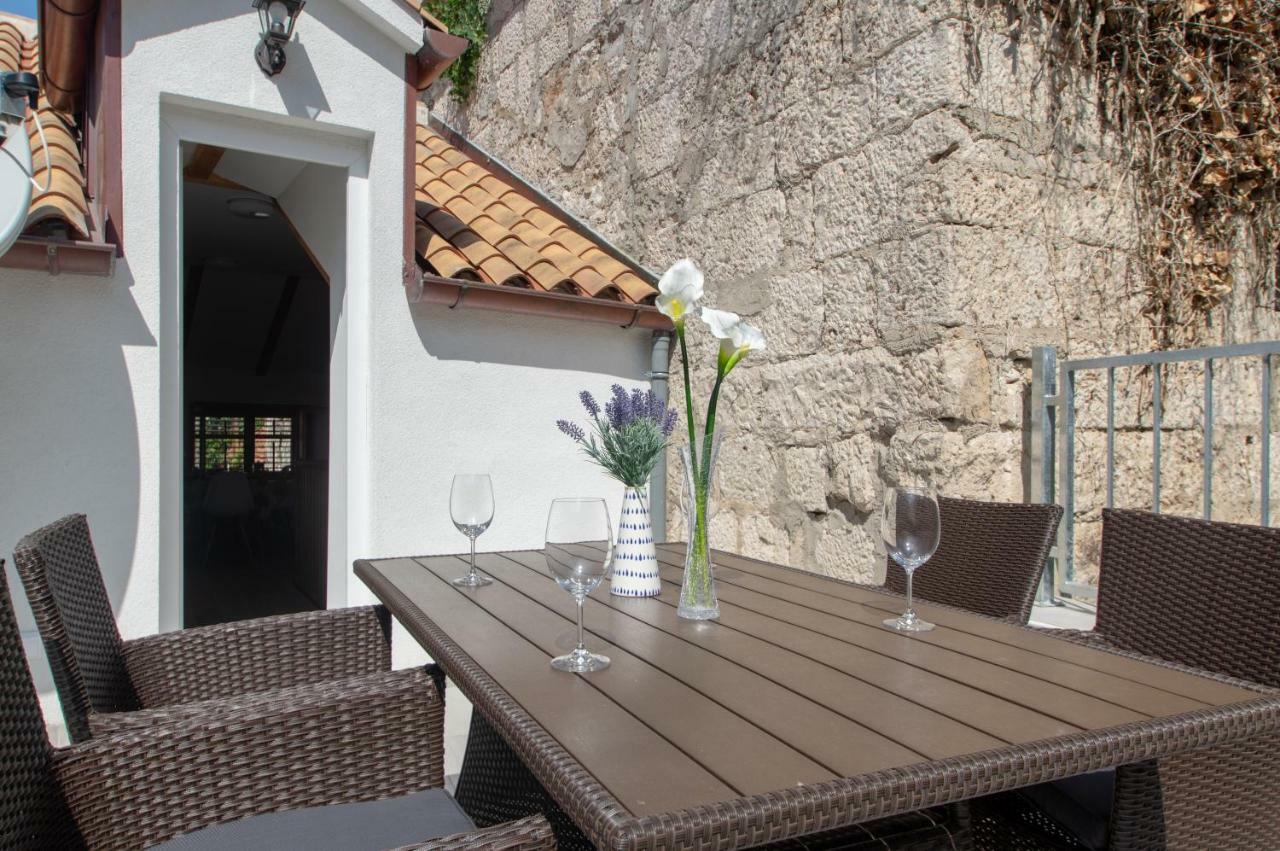 Apartments Giro Korcula エクステリア 写真