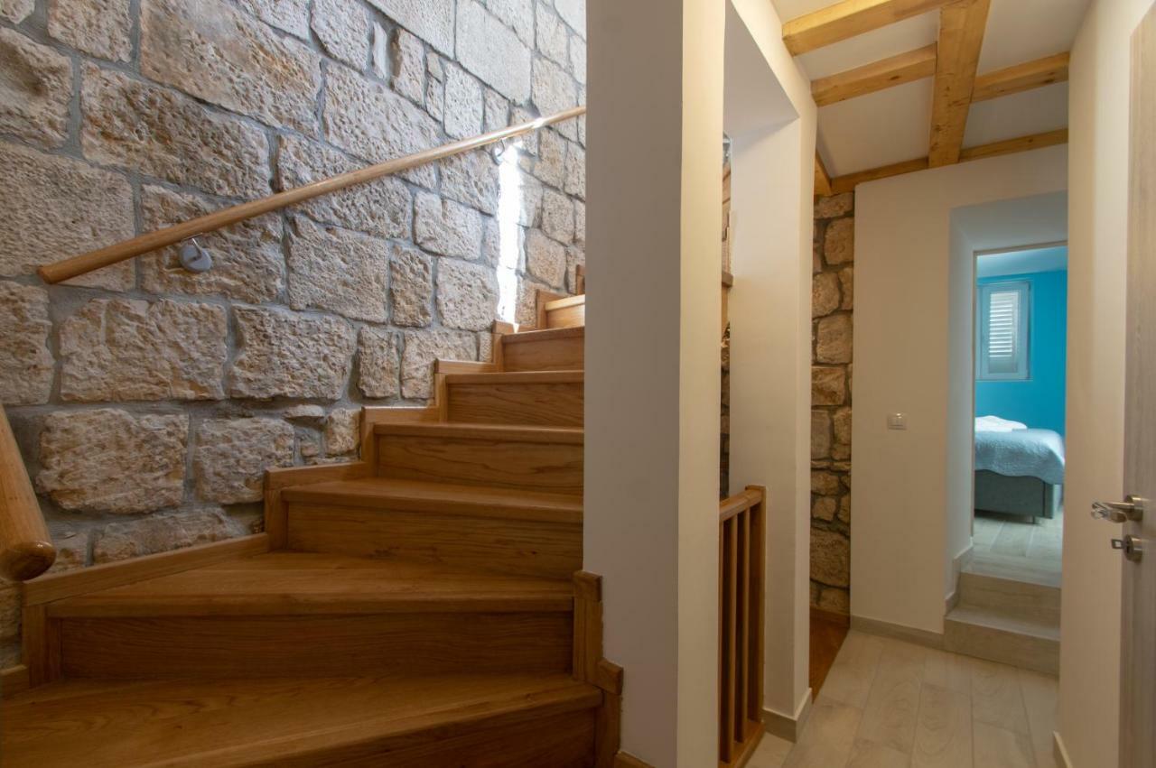 Apartments Giro Korcula エクステリア 写真