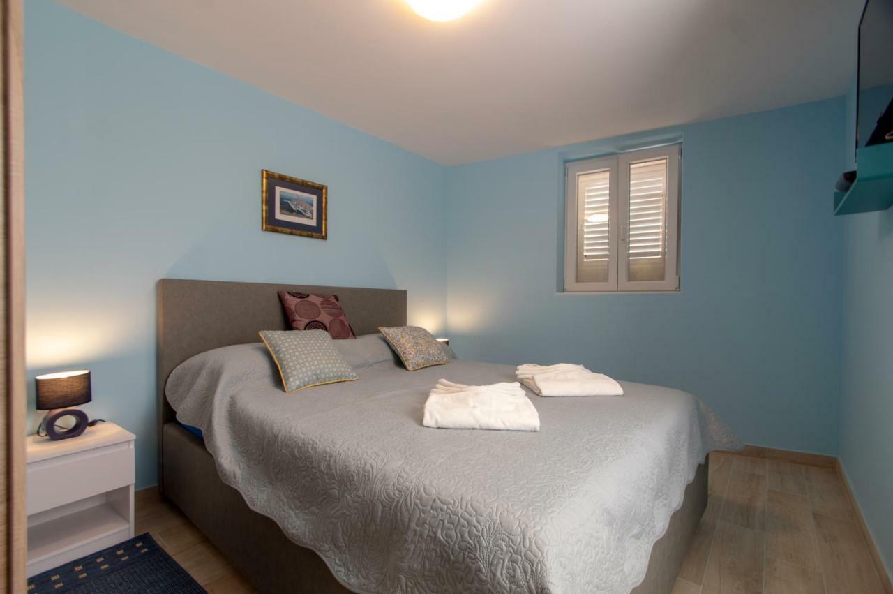Apartments Giro Korcula エクステリア 写真